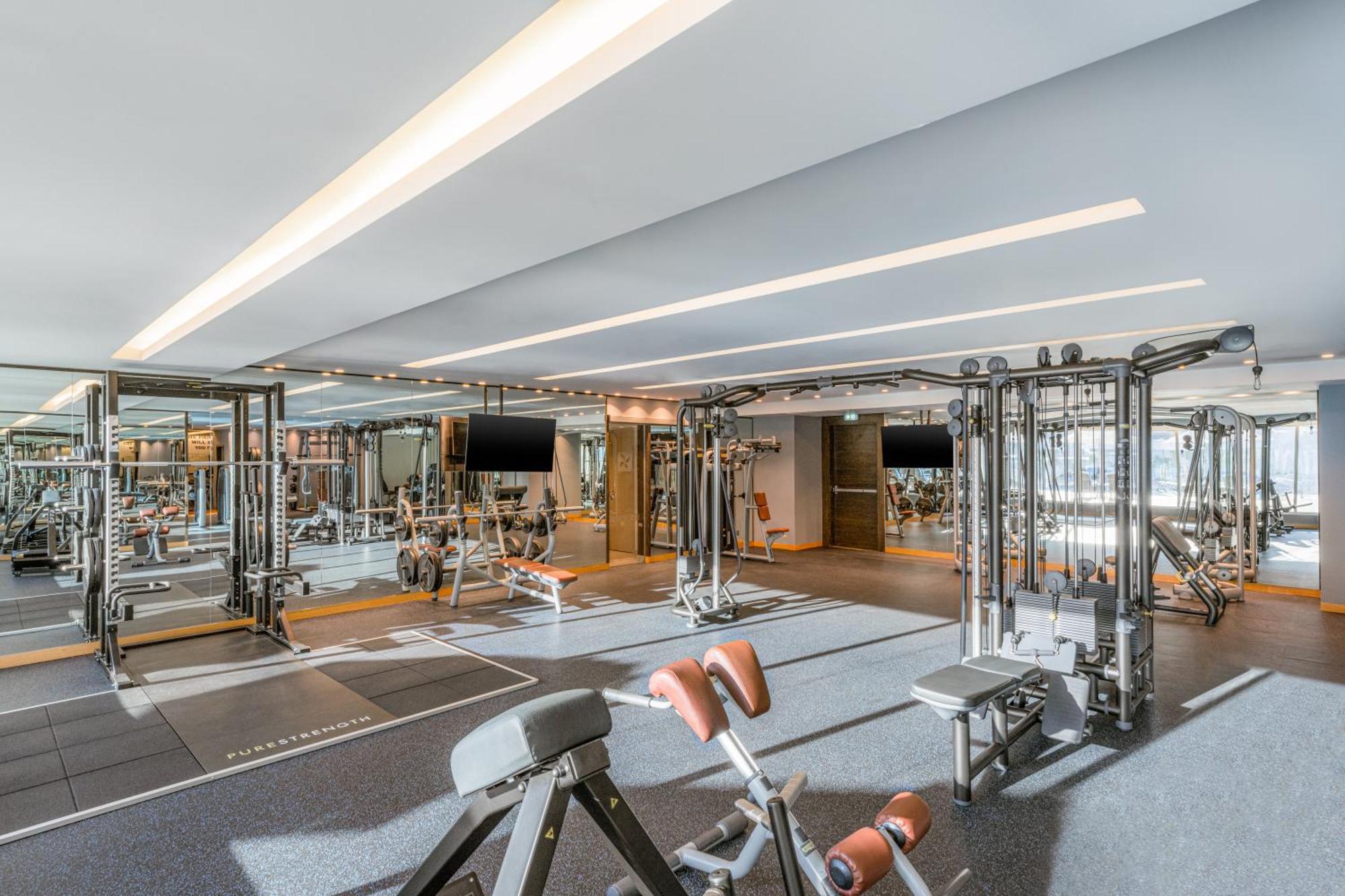 فندق هيلي ريحان باي روتانا العين المظهر الخارجي الصورة The gym at the hotel