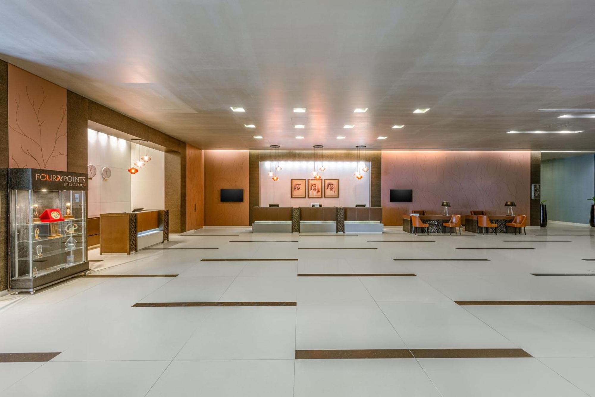 فندق هيلي ريحان باي روتانا العين المظهر الخارجي الصورة The lobby of the hotel