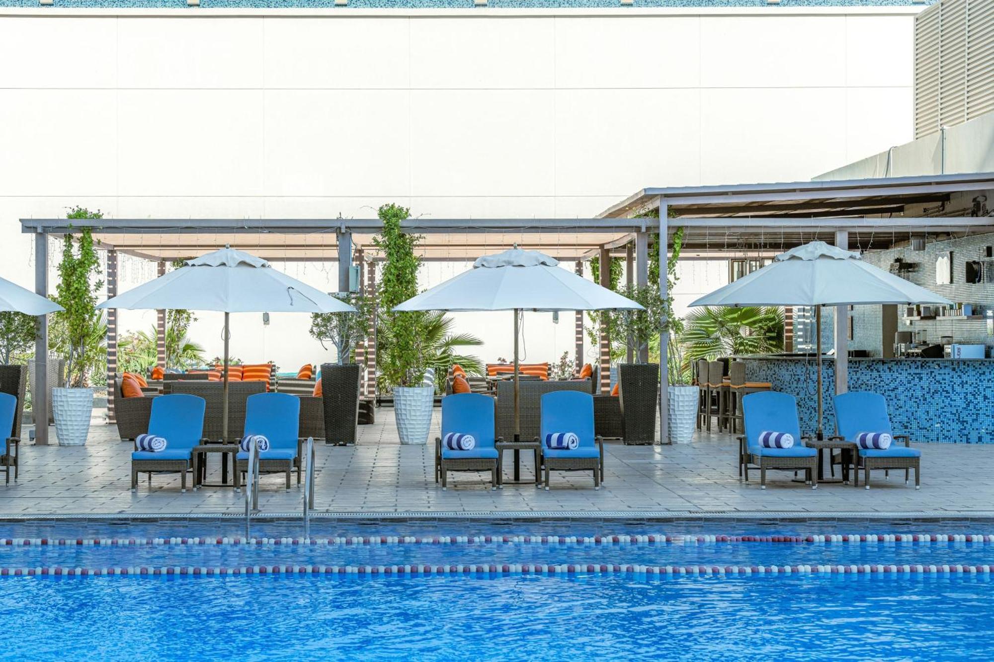 فندق هيلي ريحان باي روتانا العين المظهر الخارجي الصورة The pool at the hotel